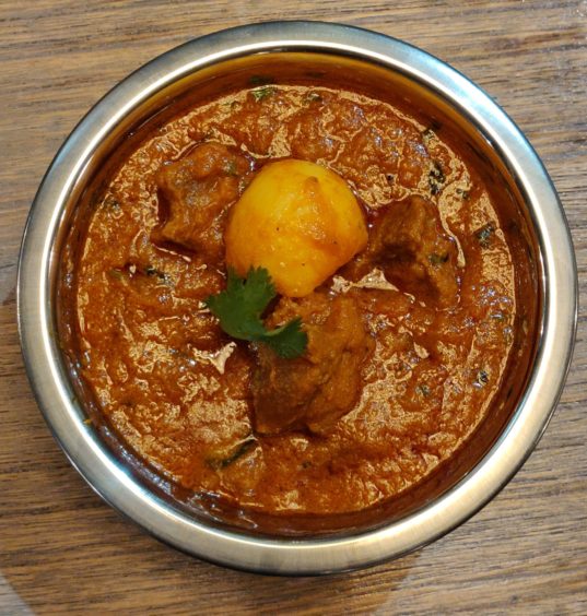 https://www.thecourier.co.uk/wp-content/uploads/sites/12/2019/11/goatcurry-537x564.jpg