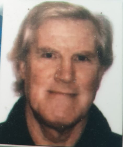 https://www.thecourier.co.uk/wp-content/uploads/sites/12/2019/12/Missing-Person-Michael-McGannon-470x564.jpg
