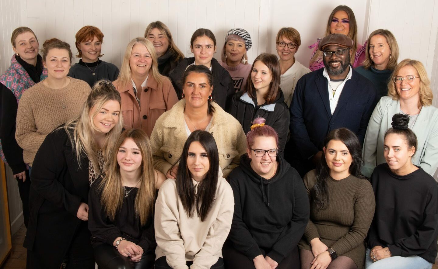 Younger Dundee females reward from Kindred Clothing program