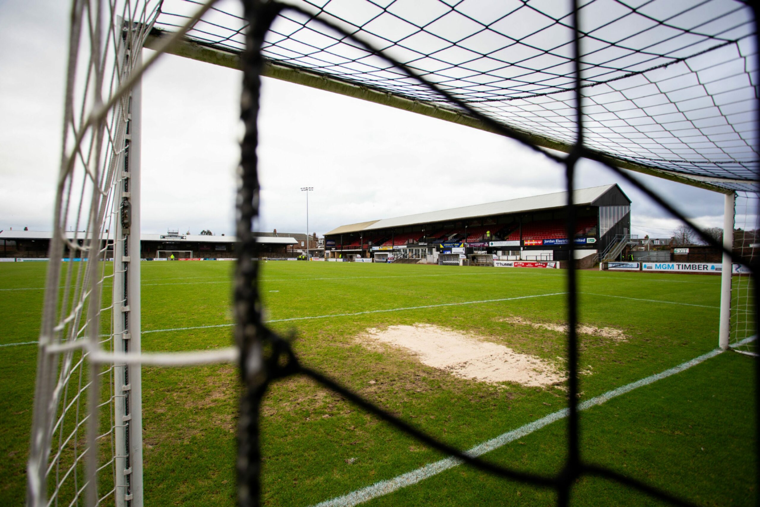 Arbroath trip to Ayr United postponed over frozen pitch