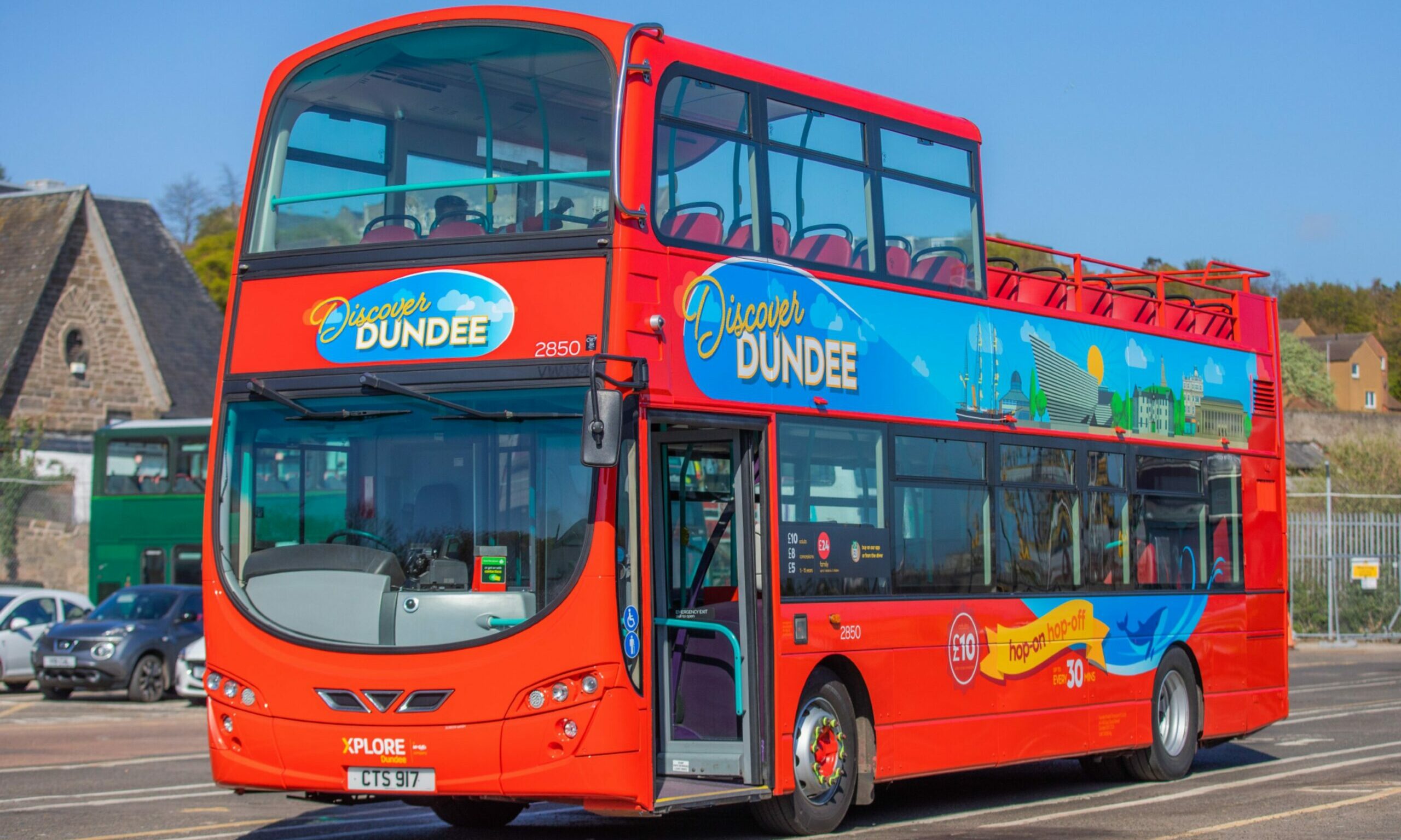 open top bus tour dundee